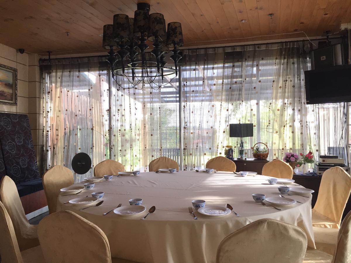 Kemena Hotel Bintulu Buitenkant foto