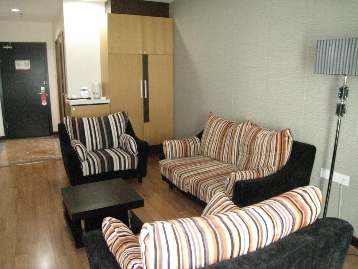 Kemena Hotel Bintulu Buitenkant foto